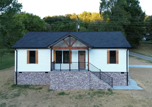 Photo 3 of Single family home for sale at 168 Turkey Crk Hwy, Carthage, TN 37030 | MLS# 3601534 | Listing updated on 2026-10-06