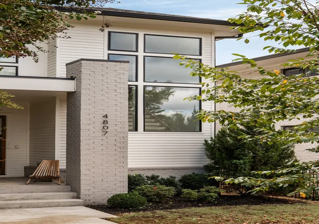 Photo 3 of Single family home for sale at 4807 Dakota Ave, Nashville, TN 37209 | MLS# 3601544 | Listing updated on 2026-10-03