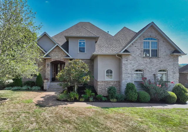 Photo 2 of Single family home for sale at 1040 Somerset Downs Blvd, Hendersonville, TN 37075 | MLS# 3601567 | Listing updated on 2026-10-06