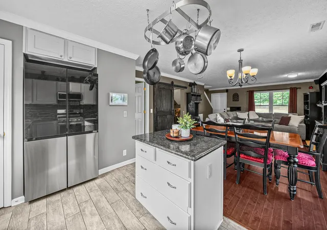 Photo 4 of Single family home for sale at 2663 Paradise Dr, Spring Hill, TN 37174 | MLS# 3613203 | Listing updated on 2026-10-08