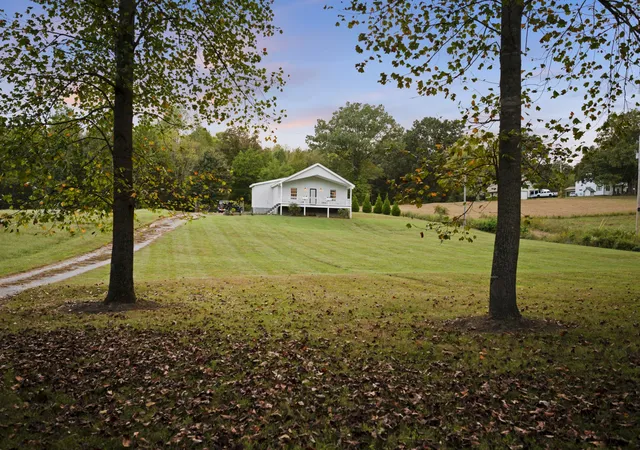 Photo 3 of Single family home for sale at 496 Grices Crk Rd, Cumberland City, TN 37050 | MLS# 3601490 | Listing updated on 2026-10-03