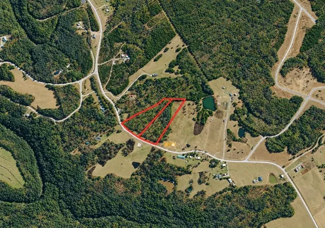 Photo 3 of Land for sale at 2 Nashville Hwy, Deer Lodge, TN 37726 | MLS# 3601875 | Listing updated on 2026-10-09