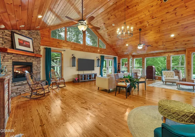 Photo 3 of Single family home for sale at 3458 Obes Way, Sevierville, TN 37876 | MLS# 3601506 | Listing updated on 2026-09-26