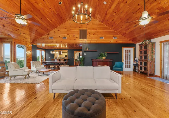 Photo 3 of Single family home for sale at 3458 Obes Way, Sevierville, TN 37876 | MLS# 3601506 | Listing updated on 2026-09-26