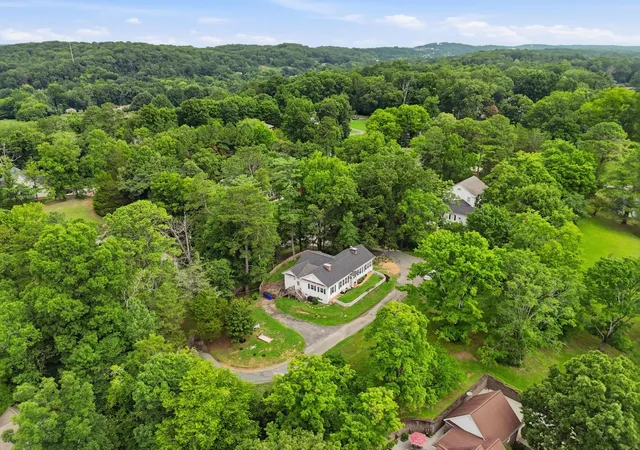 Single family home for sale at 210 James Ave NW, Cleveland, TN 37311 | MLS# 3601514