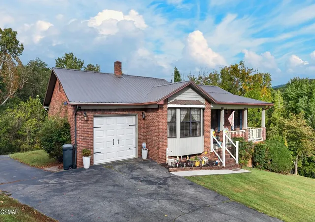 Photo 4 of Single family home for sale at 155 Paradise Valley, Bean Station, TN 37708 | MLS# 3601509 | Listing updated on 2026-09-26