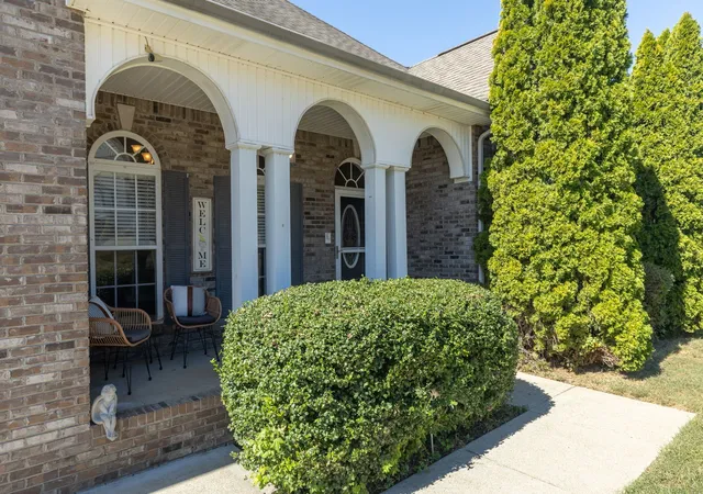 Photo 3 of Single family home for sale at 126 W Observatory Dr, Clarksville, TN 37040 | MLS# 3603553 | Listing updated on 2026-10-04