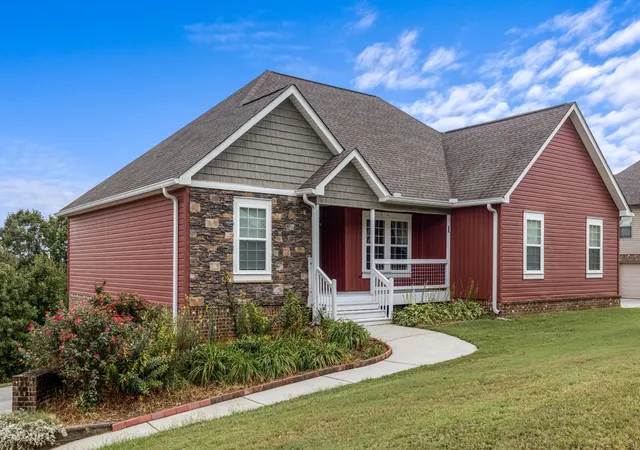 Photo 3 of Single family home for sale at 220 Timber Top Xing Se, Cleveland, TN 37323 | MLS# 3601523 | Listing updated on 2026-09-26