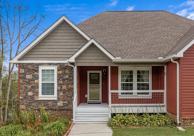 Photo 4 of Single family home for sale at 220 Timber Top Xing SE, Cleveland, TN 37323 | MLS# 3601523 | Listing updated on 2026-09-26