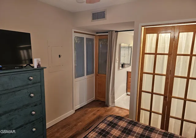 Photo 3 of Condo for sale at 1081 Cove Rd #1013, Sevierville, TN 37876 | MLS# 3601525 | Listing updated on 2026-09-26