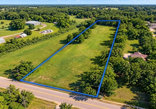 Photo 1 of Land for sale at 1103 Queener Rd, Loudon, TN 37774 | MLS# 3601541 | Listing updated on 2026-10-23