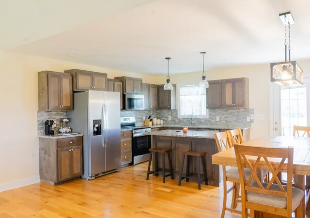 Photo 4 of Single family home for sale at 3 Browning Dr, Fayetteville, TN 37334 | MLS# 3602618 | Listing updated on 2026-09-29