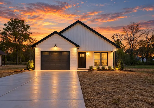 Photo 1 of Single family home for sale at 190 Green Meadow Dr, Smithville, TN 37166 | MLS# 3610229 | Listing updated on 2026-10-02