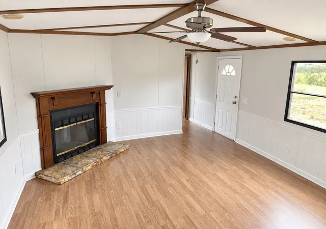 Photo 3 of Manufactured home for sale at 8 Young Btm Ln, Buffalo Valley, TN 38548 | MLS# 3601562 | Listing updated on 2026-09-29