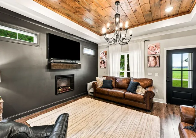 Photo 4 of Single family home for sale at 400 Carrie Ln, Loretto, TN 38469 | MLS# 3601576 | Listing updated on 2026-10-03