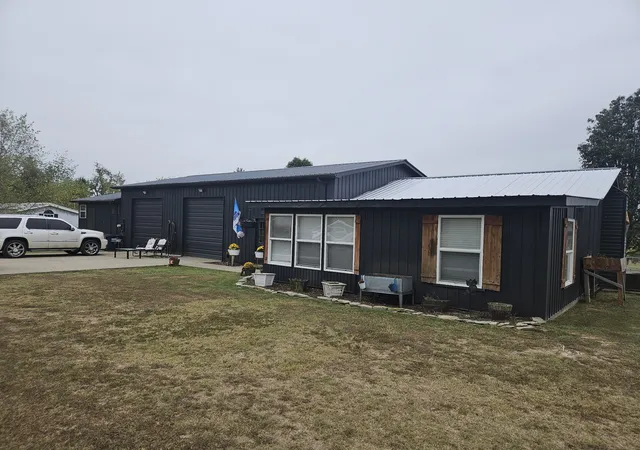 Photo 1 of Single family home for sale at 2334 Cave Holw Rd, Lafayette, TN 37083 | MLS# 3601588 | Listing updated on 2026-09-26