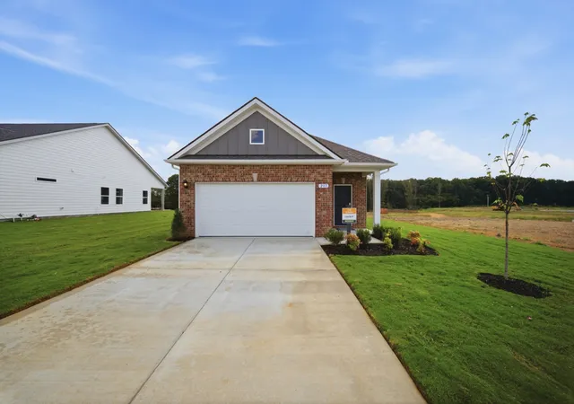 Photo 3 of Single family home for sale at 224 Trenton Trl, Chapel Hill, TN 37034 | MLS# 3601590 | Listing updated on 2026-09-30