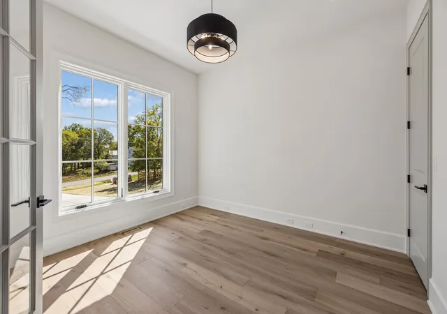 Photo 4 of Single family home for sale at 341 Sunset Is Trl, Gallatin, TN 37066 | MLS# 3619142 | Listing updated on 2026-10-11