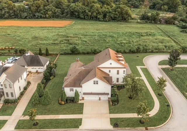 Photo 4 of Single family home for sale at 3061 Allenwood Dr, Thompsons Station, TN 37179 | MLS# 3601888 | Listing updated on 2026-09-28