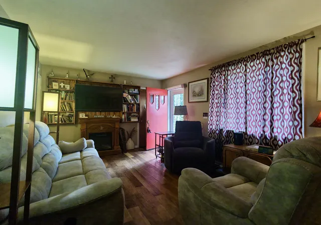 Photo 4 of Single family home for sale at 940 Snow Ave, Madison, TN 37115 | MLS# 3601900 | Listing updated on 2026-09-29