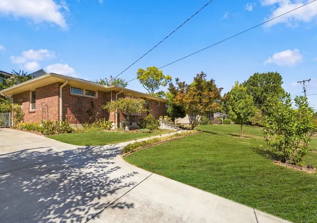 Photo 3 of Single family home for sale at 904 Mitchell Rd, Nashville, TN 37206 | MLS# 3604010 | Listing updated on 2026-10-05