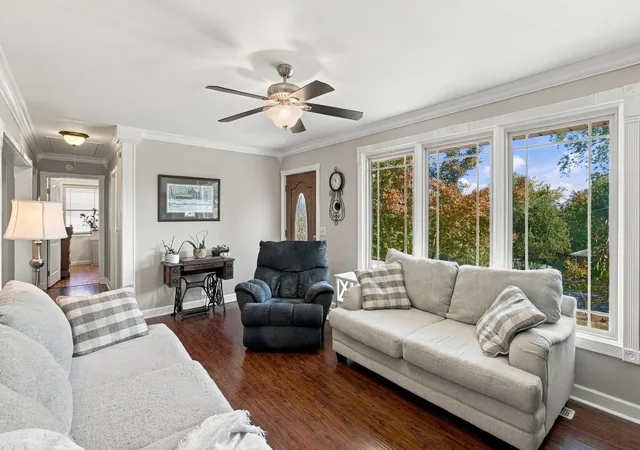 Photo 4 of Single family home for sale at 904 Mitchell Rd, Nashville, TN 37206 | MLS# 3604010 | Listing updated on 2026-10-05
