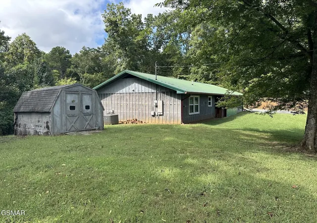 Photo 3 of Single family home for sale at 1020 Tramel Rd, Sevierville, TN 37862 | MLS# 3601628 | Listing updated on 2026-09-26