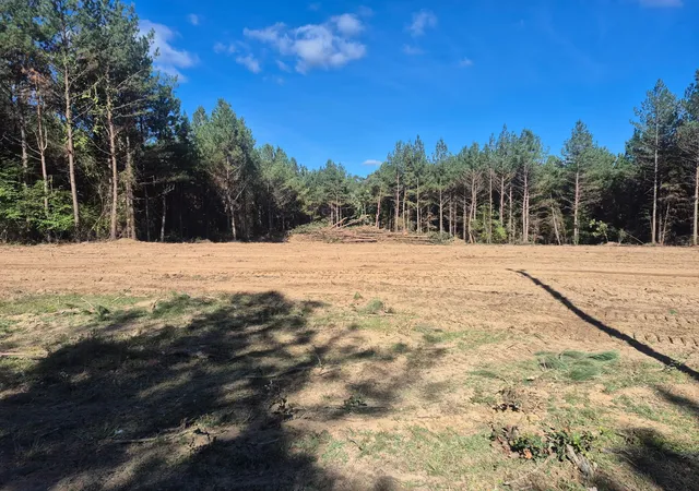 Photo 1 of Land for sale at 2 Whispering Pines Ln, Crossville, TN 38572 | MLS# 3601645 | Listing updated on 2026-10-09