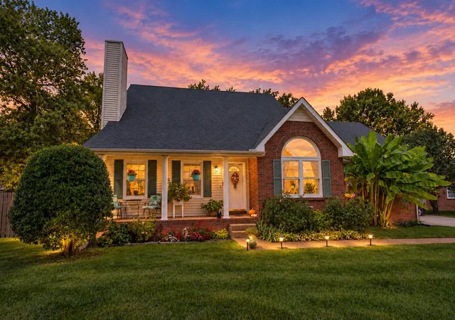 Photo 1 of Single family home for sale at 207 Louise Dr, White House, TN 37188 | MLS# 3601713 | Listing updated on 2026-10-04