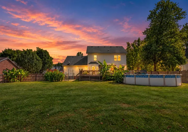 Photo 3 of Single family home for sale at 207 Louise Dr, White House, TN 37188 | MLS# 3601713 | Listing updated on 2026-10-04
