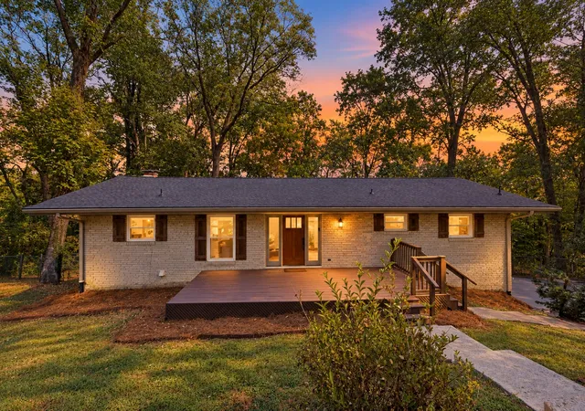 Photo 1 of Single family home for sale at 920 Rodney Dr, Nashville, TN 37205 | MLS# 3601661 | Listing updated on 2026-10-06