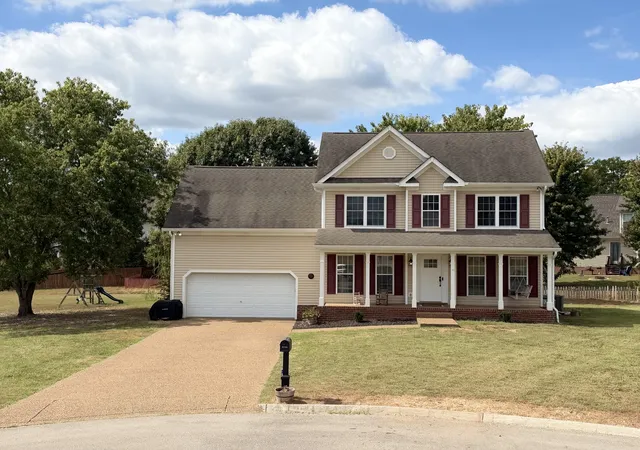 Photo 1 of Single family home for sale at 2612 Mercer Pl, Thompsons Station, TN 37179 | MLS# 3601731 | Listing updated on 2026-10-10
