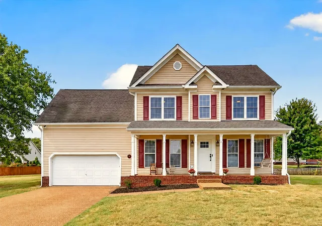 Single family home for sale at 2612 Mercer Pl, Thompsons Station, TN 37179 | MLS# 3601731