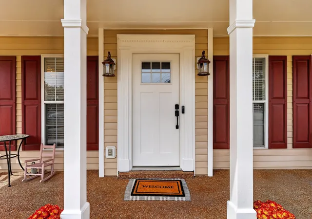 Photo 3 of Single family home for sale at 2612 Mercer Pl, Thompsons Station, TN 37179 | MLS# 3601731 | Listing updated on 2026-10-10