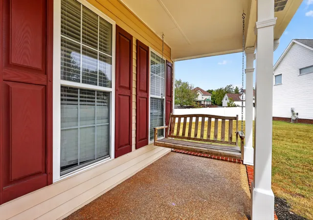 Photo 4 of Single family home for sale at 2612 Mercer Pl, Thompsons Station, TN 37179 | MLS# 3601731 | Listing updated on 2026-10-10