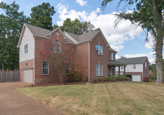 Photo 3 of Single family home for sale at 888 Dortch Ln, Nolensville, TN 37135 | MLS# 3601712 | Listing updated on 2026-10-01