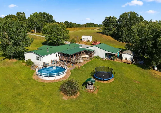 Photo 1 of Manufactured home for sale at 444 George Durham Rd, Westmoreland, TN 37186 | MLS# 3601708 | Listing updated on 2026-09-28
