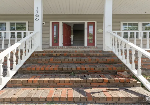 Photo 4 of Single family home for sale at 1166 S Wrights Ln, Gallatin, TN 37066 | MLS# 3601830 | Listing updated on 2026-10-05