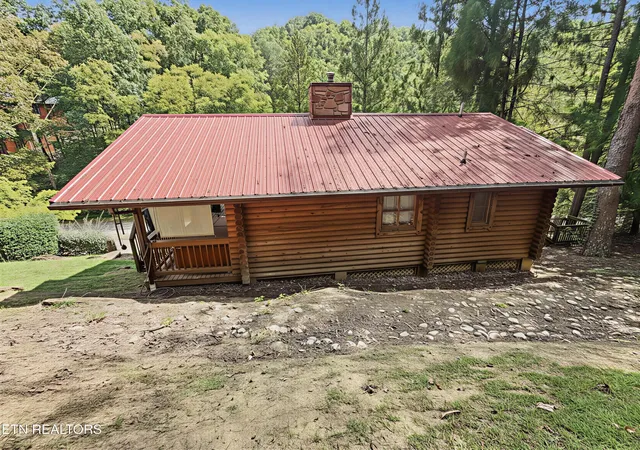 Photo 4 of Single family home for sale at 165 N Smoky Mountain Way, Sevierville, TN 37876 | MLS# 3601717 | Listing updated on 2026-09-27