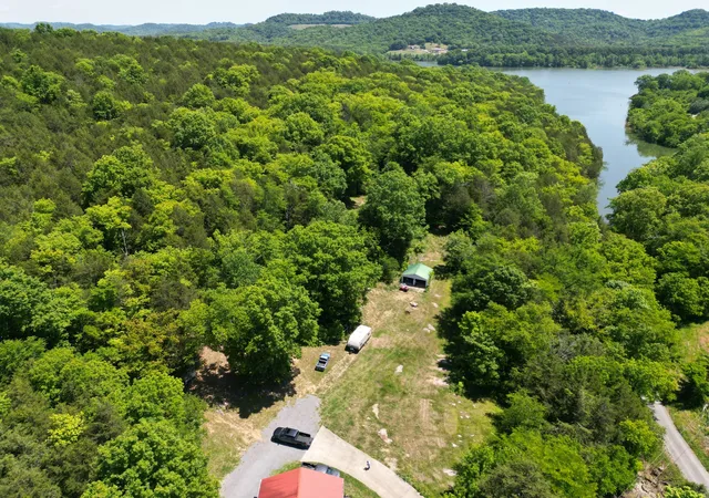 Photo 3 of Manufactured home for sale at 133 Cook Ln, Gainesboro, TN 38562 | MLS# 3601735 | Listing updated on 2026-09-27
