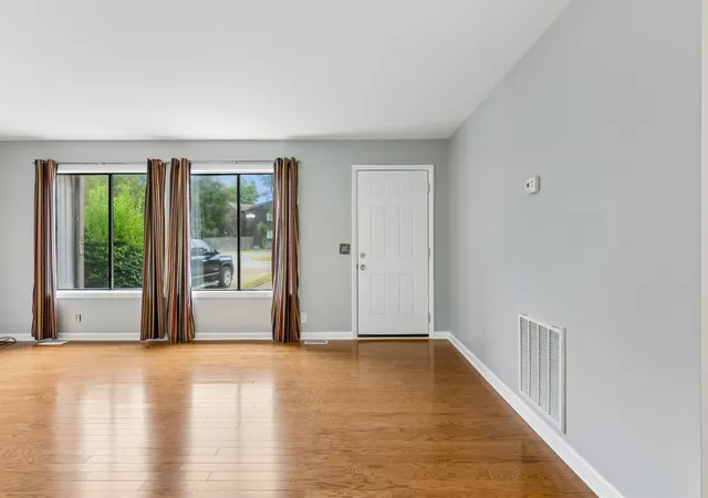 Photo 2 of Single family home for sale at 108 Doral Ct, Nashville, TN 37221 | MLS# 3602413 | Listing updated on 2026-10-29