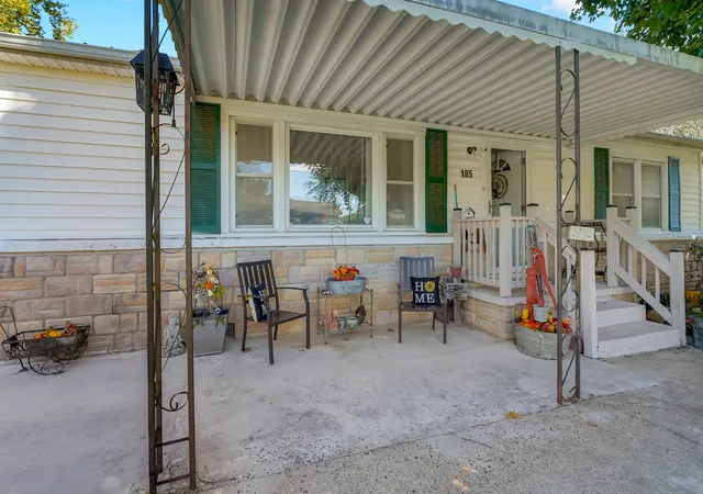 Photo 4 of Single family home for sale at 105 Wells St, Estill Springs, TN 37330 | MLS# 3610339 | Listing updated on 2026-10-05