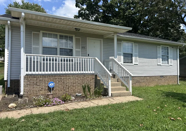 Single family home for sale at 370 Hugh Hunter Rd, Oak Grove, KY 42262 | MLS# 3601811
