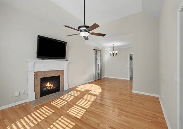 Photo 4 of Single family home for sale at 3037 Brookside Path, Murfreesboro, TN 37128 | MLS# 3601779 | Listing updated on 2026-10-24