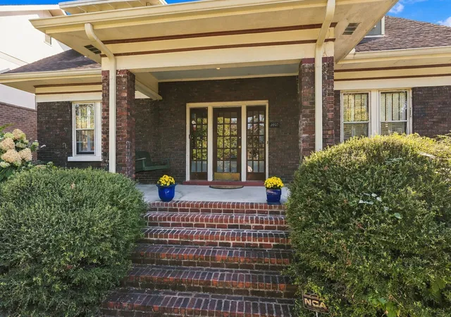 Photo 2 of Single family home for sale at 1407 Elmwood Ave, Nashville, TN 37212 | MLS# 3602260 | Listing updated on 2026-10-26