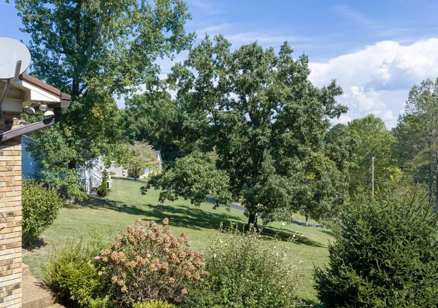 Photo 4 of Single family home for sale at 665 Julia Dr, Cookeville, TN 38506 | MLS# 3601803 | Listing updated on 2026-09-27