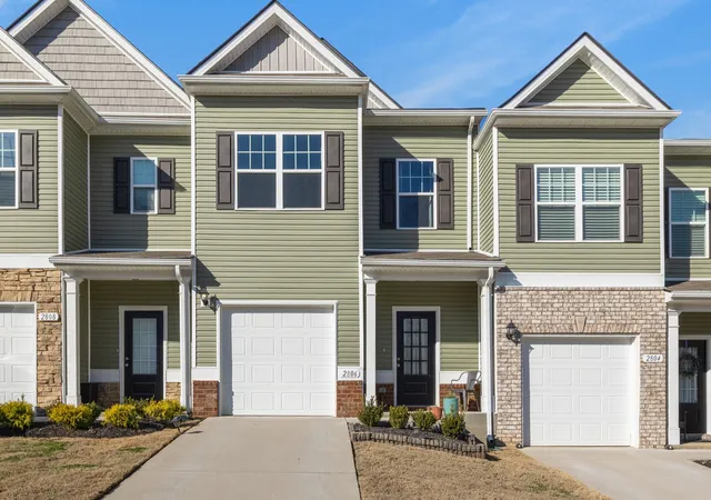 Photo 1 of Townhouse for sale at 2806 Dixie Rd, Columbia, TN 38401 | MLS# 3602374 | Listing updated on 2026-10-03