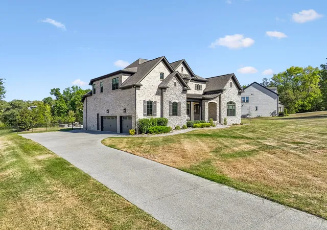Photo 2 of Single family home for sale at 2658 Sanford Rd, Nolensville, TN 37135 | MLS# 3603296 | Listing updated on 2026-10-02