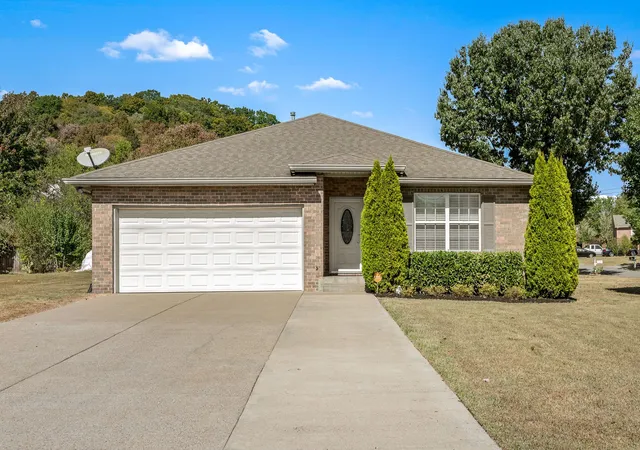 Photo 1 of Single family home for sale at 2163 Spring Hl Cir, Spring Hill, TN 37174 | MLS# 3603161 | Listing updated on 2026-10-02