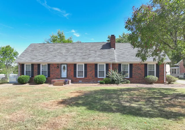 Photo 4 of Single family home for sale at 427 Walton Fry Rd, Hendersonville, TN 37075 | MLS# 3601826 | Listing updated on 2026-10-08